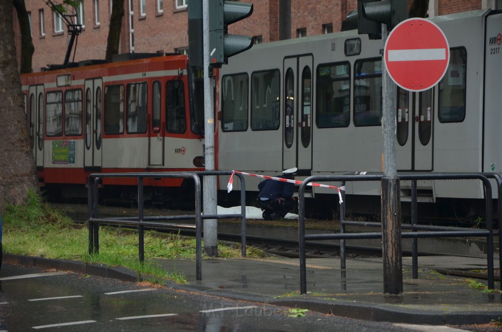 PStrab Koeln Suelz Luxemburgerstr P72.JPG